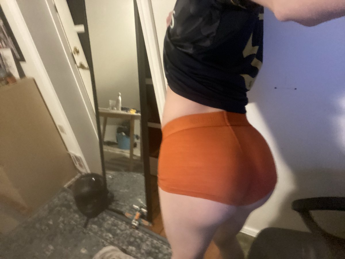 femboycatlover's tweet photo. Private femboy pics for  Valorant Points
#trade #femboy #pics #ass #gay #gamer https://t.co/jKJJfBoYzp