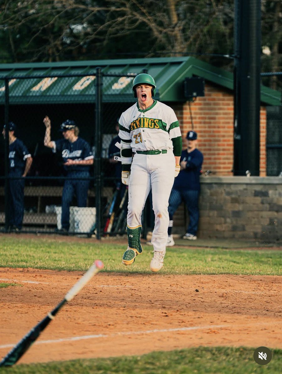 Mr. Graba tweet media