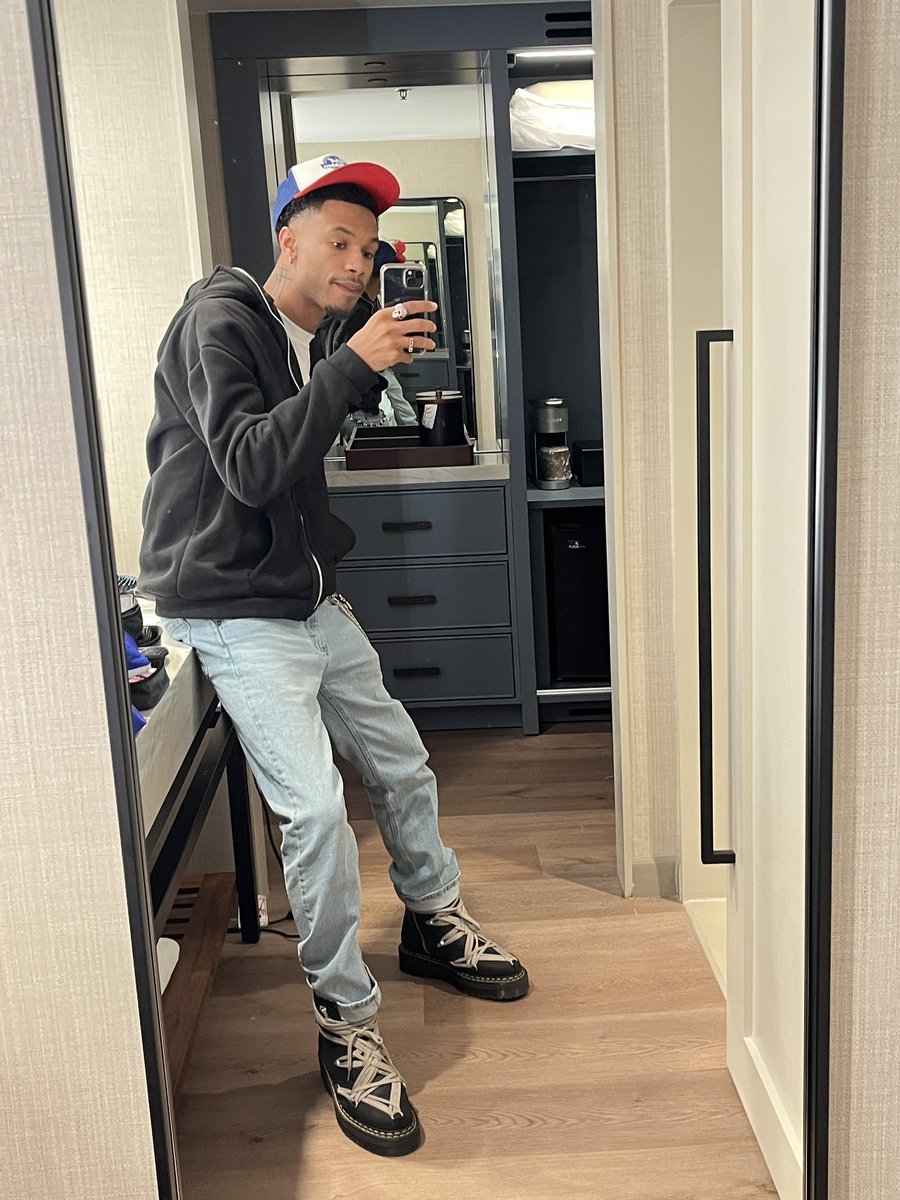 it’s the mf president tweet media