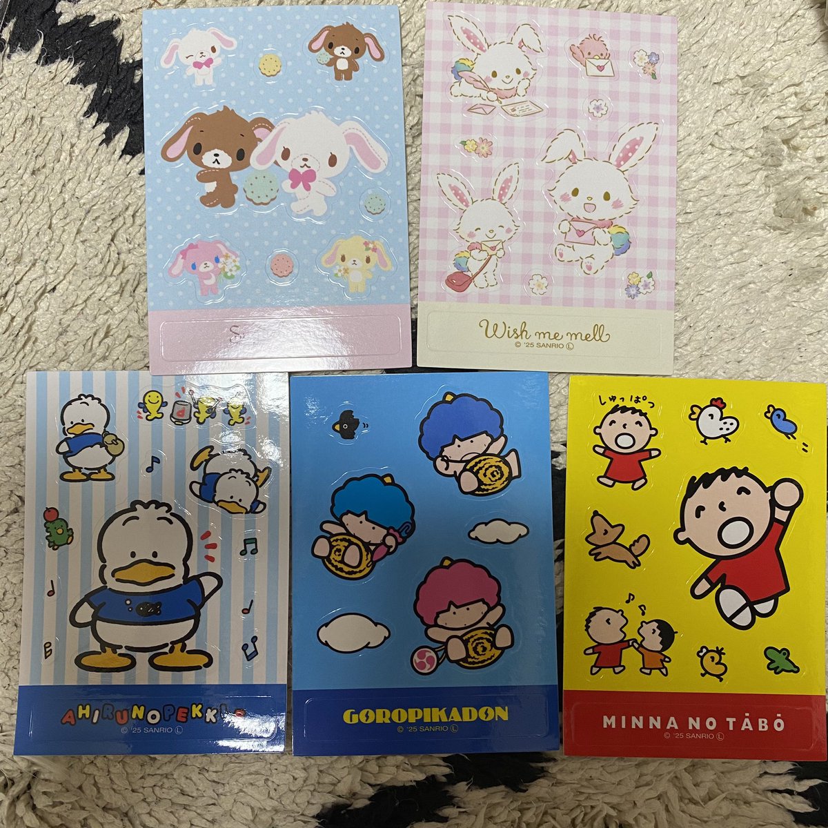 ❤︎ tweet media