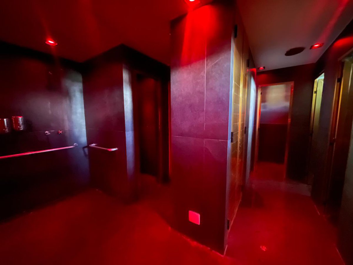 Hotel Chilli tweet media