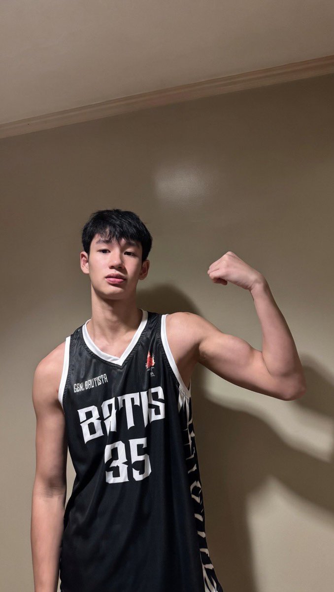 albert_dyco's tweet photo. Flex it friday 😍😍💪🏻🦾 https://t.co/AcyWbBKagI