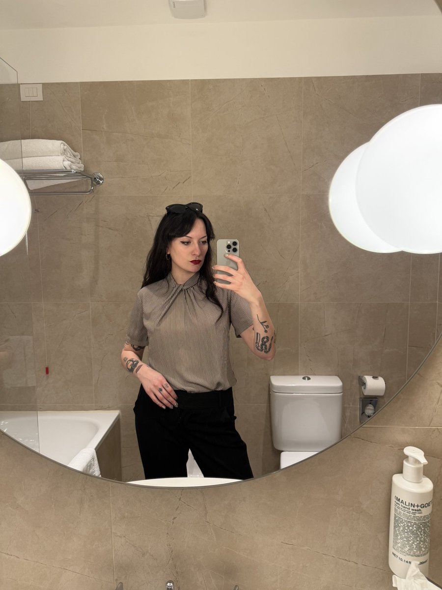 MISS MAY • LONDON DOMINATRIX tweet media