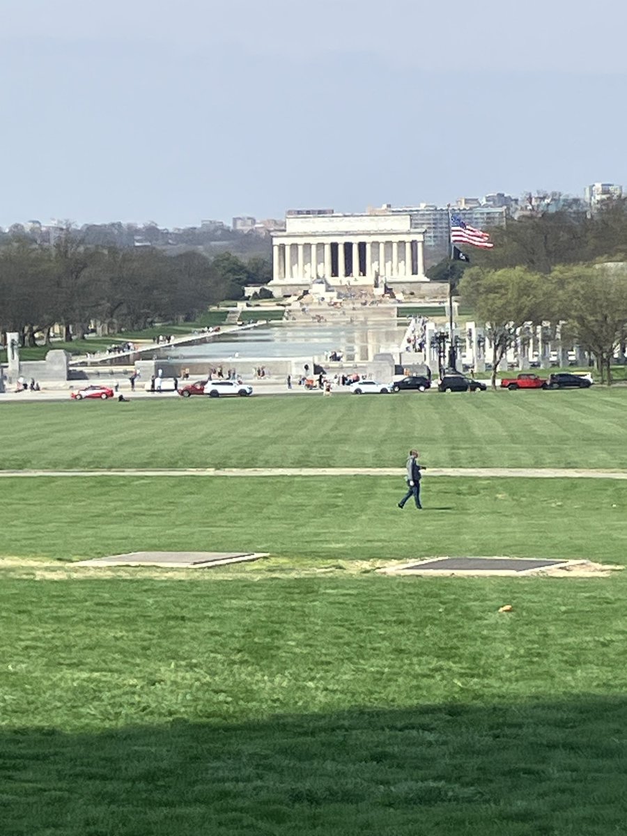 Don’t bend the knee! tweet media