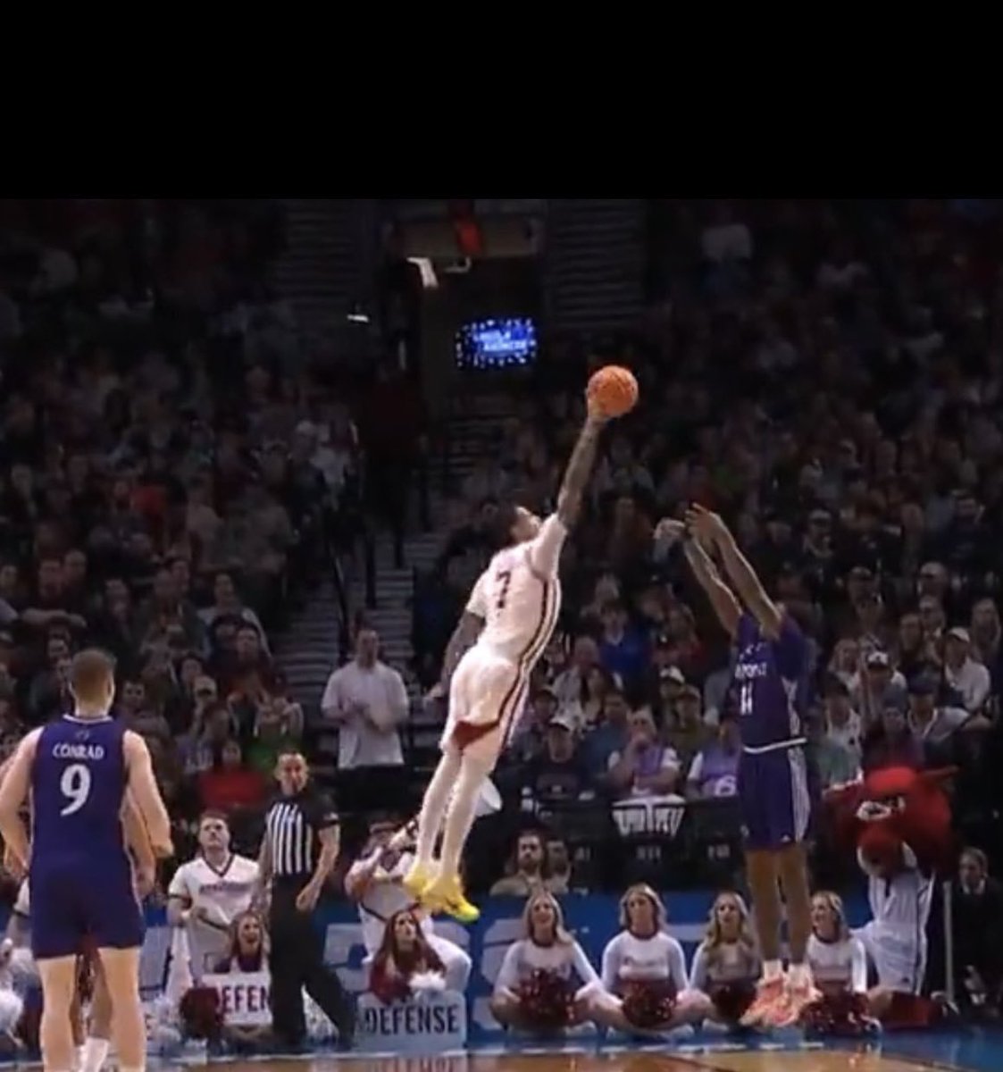 Slackaveli999 tweet media