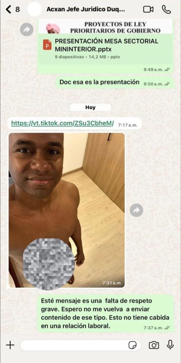 enterate_0812's tweet photo. #MeDijeron🗣️
Entonces el viceministro de la Igualdad (@MinIgualdad_Col) Acxan Duque, renunció a su cargo por una denuncia de acoso sexual.

La víctima aseguró que el individuo le había enviado una fotografía completamente desnudo sin su autorización. https://t.co/pyzQqrdYYz