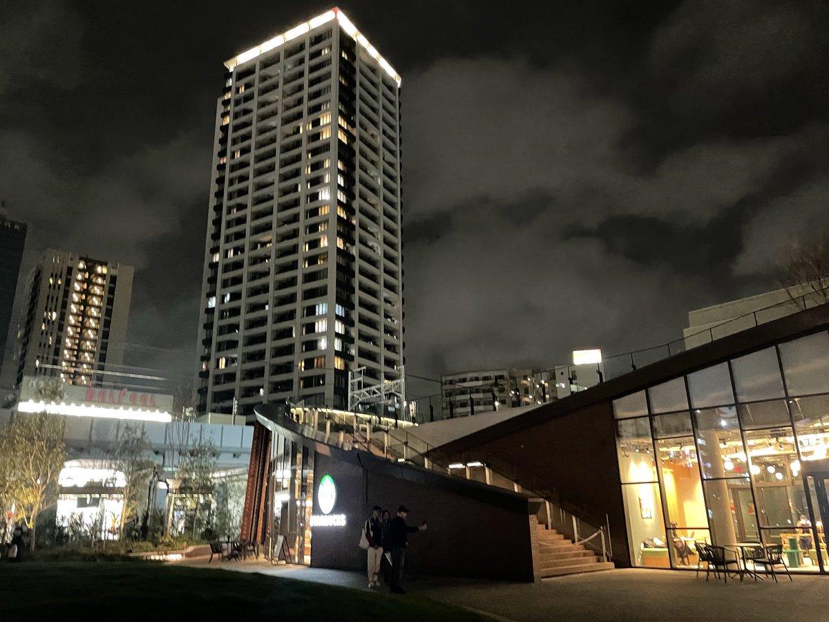 まるこ tweet media