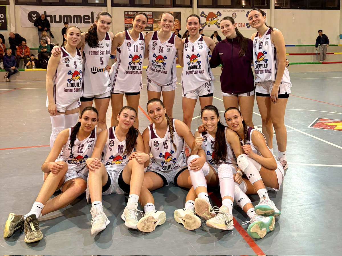 FemSantAdria's tweet photo. ▶️ 𝗙𝗜𝗡𝗔𝗟 𝗗𝗘 𝗣𝗔𝗥𝗧𝗜𝗧 ◀️
𝗟𝗢𝗤𝗨𝗜𝗟𝗟𝗢 𝗙𝗦𝗔 #𝗝𝗿𝗔𝗙𝗦𝗔

🏀 C.C. JÚNIOR PREFERENT A - 2a FASE

LOQUILLO FSA #JrAFSA 8️⃣1️⃣ 🆚 SEGLE XXI 6️⃣4️⃣

🤜 PARTIDÀS al Ricart! Partit on hem anat imposant el nostre ritme per acabar obtenint una brillant victòria https://t.co/foChzhu9yc