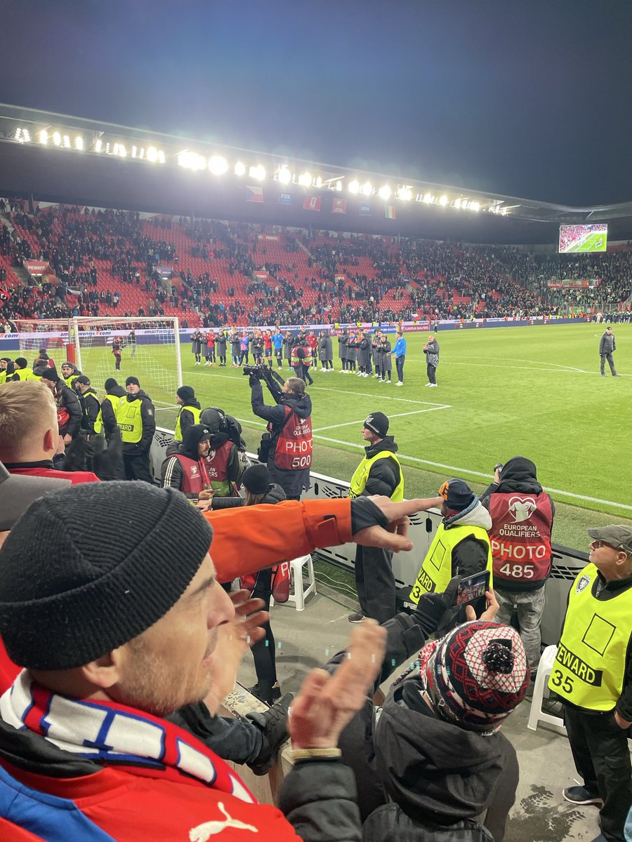 Dominik N tweet media