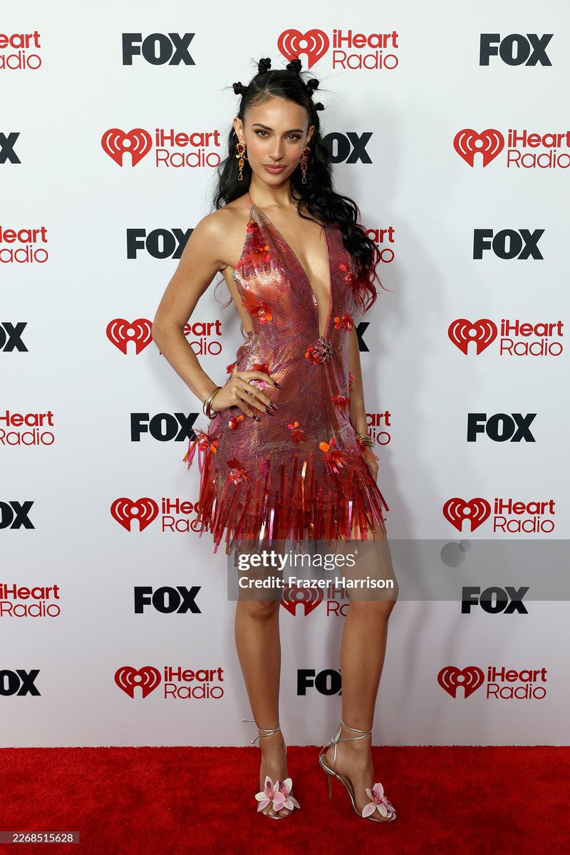 DZ Worlds Collide News! tweet media