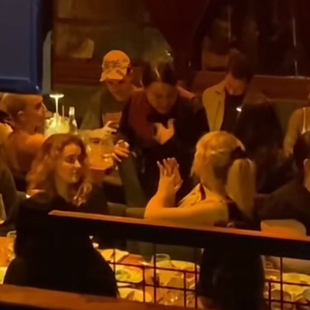 UpdateCharts tweet media