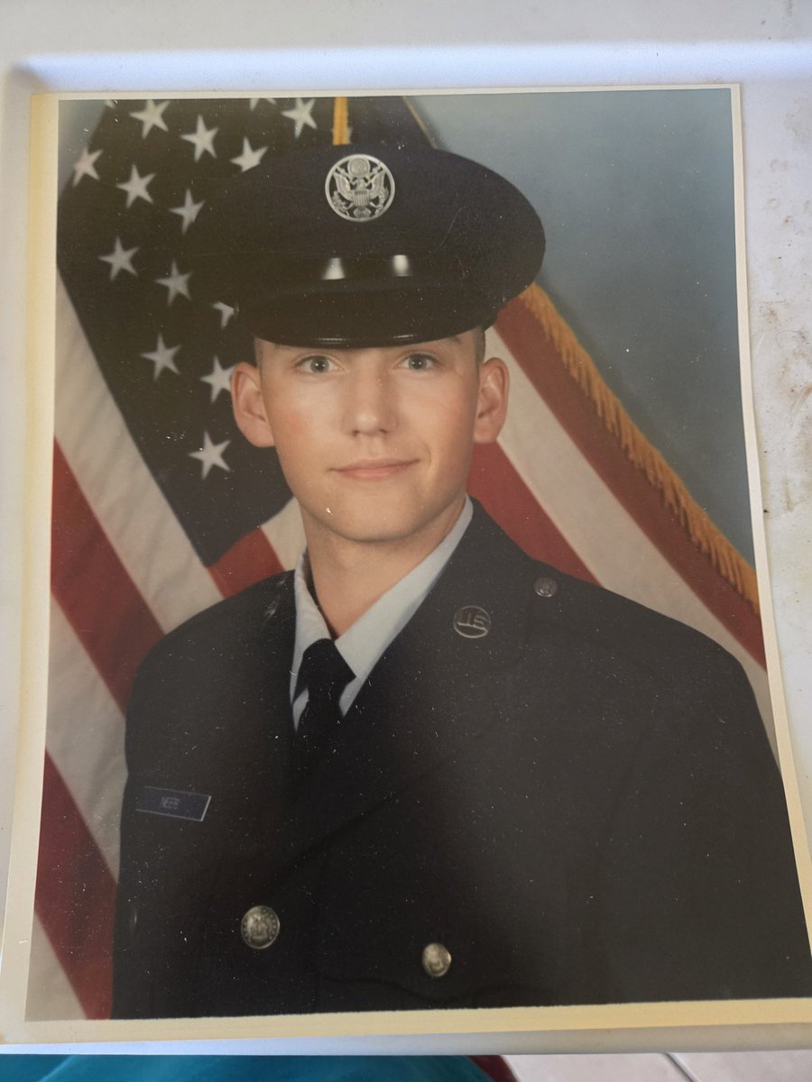 karmashenchman tweet media