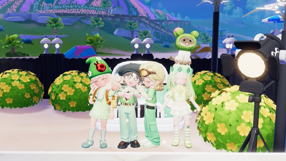 _Pachi_0's tweet photo. ドレスコードがみどりでした✧💚
全然エモート合わないのもかわいい🍏🤍 https://t.co/zsctyE1src