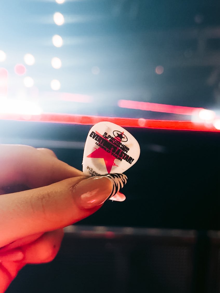 bestofsos's tweet photo. manifesting this. https://t.co/UmXHkmVVe3