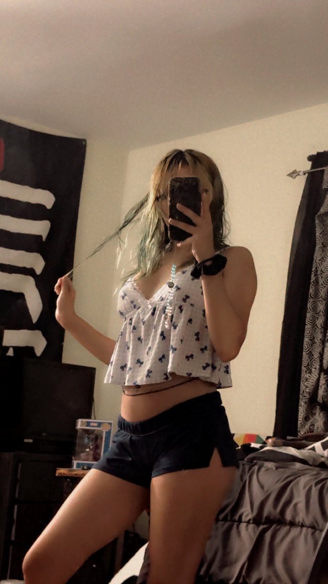 ✩ Bunnie ✩ tweet media