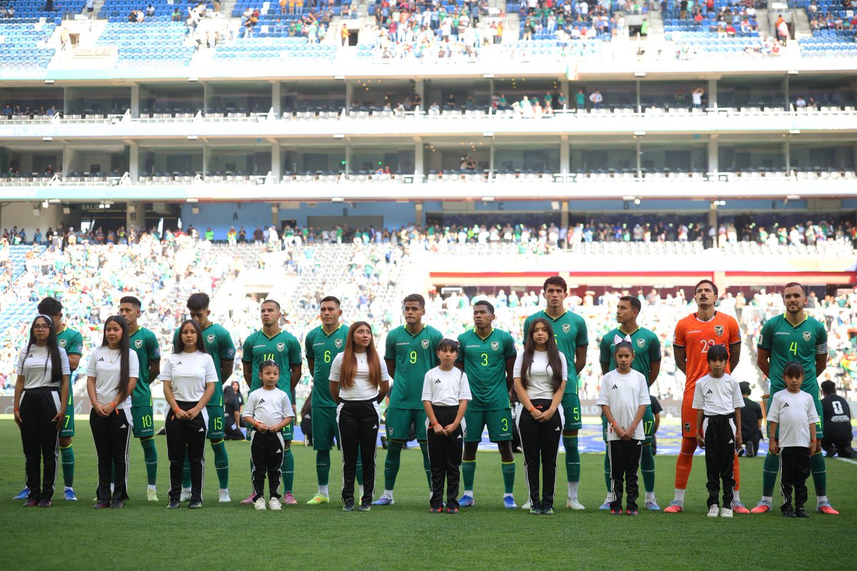 Tottenham Bolivia tweet media