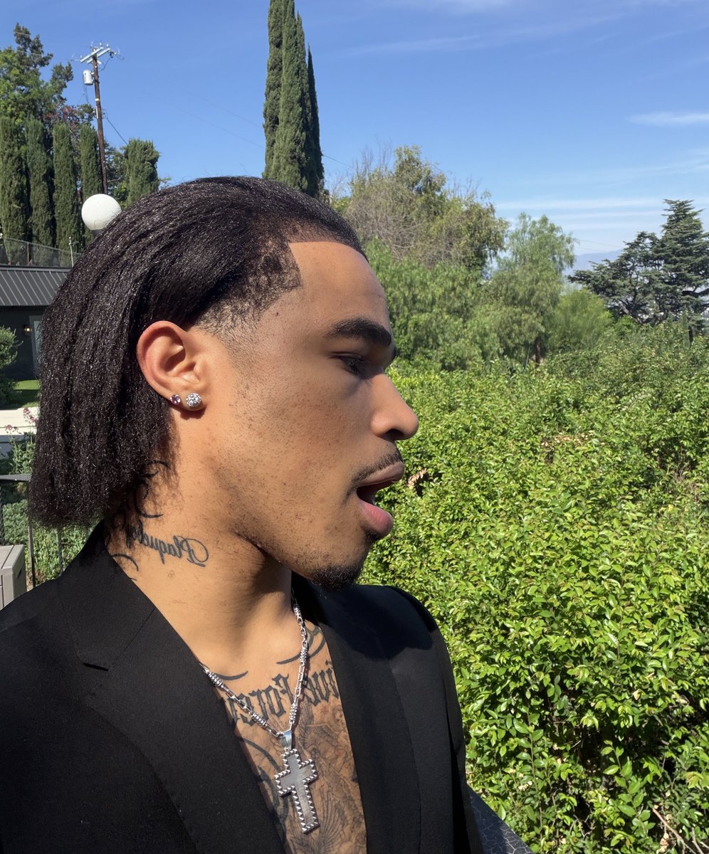 plaqueboymax tweet media