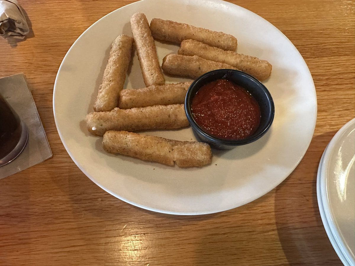 Alexis Huss tweet media