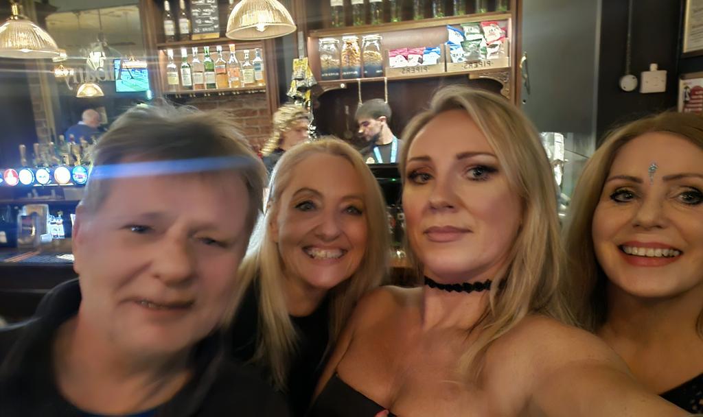 Rachel B tweet media