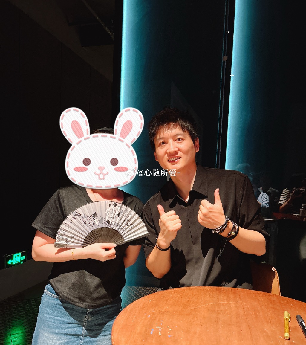 launa smith tweet media