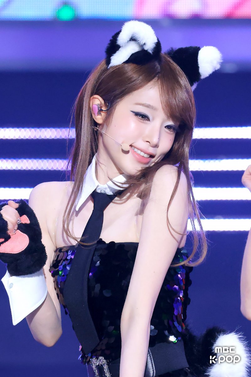 ฅ ₍ᐢʙ ̫ʙᐢ₎⊹ﾟ ༘ tweet media