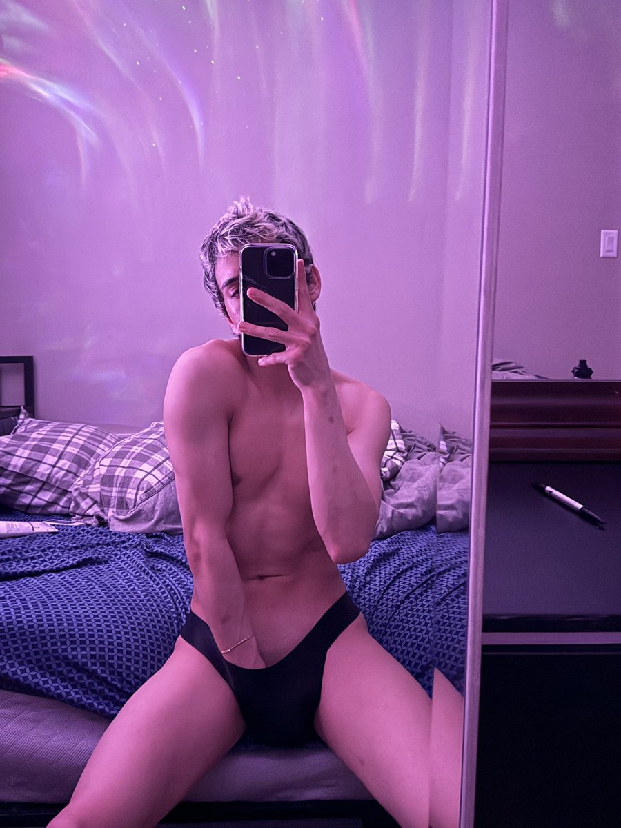 Onlymorbidthoughts tweet media