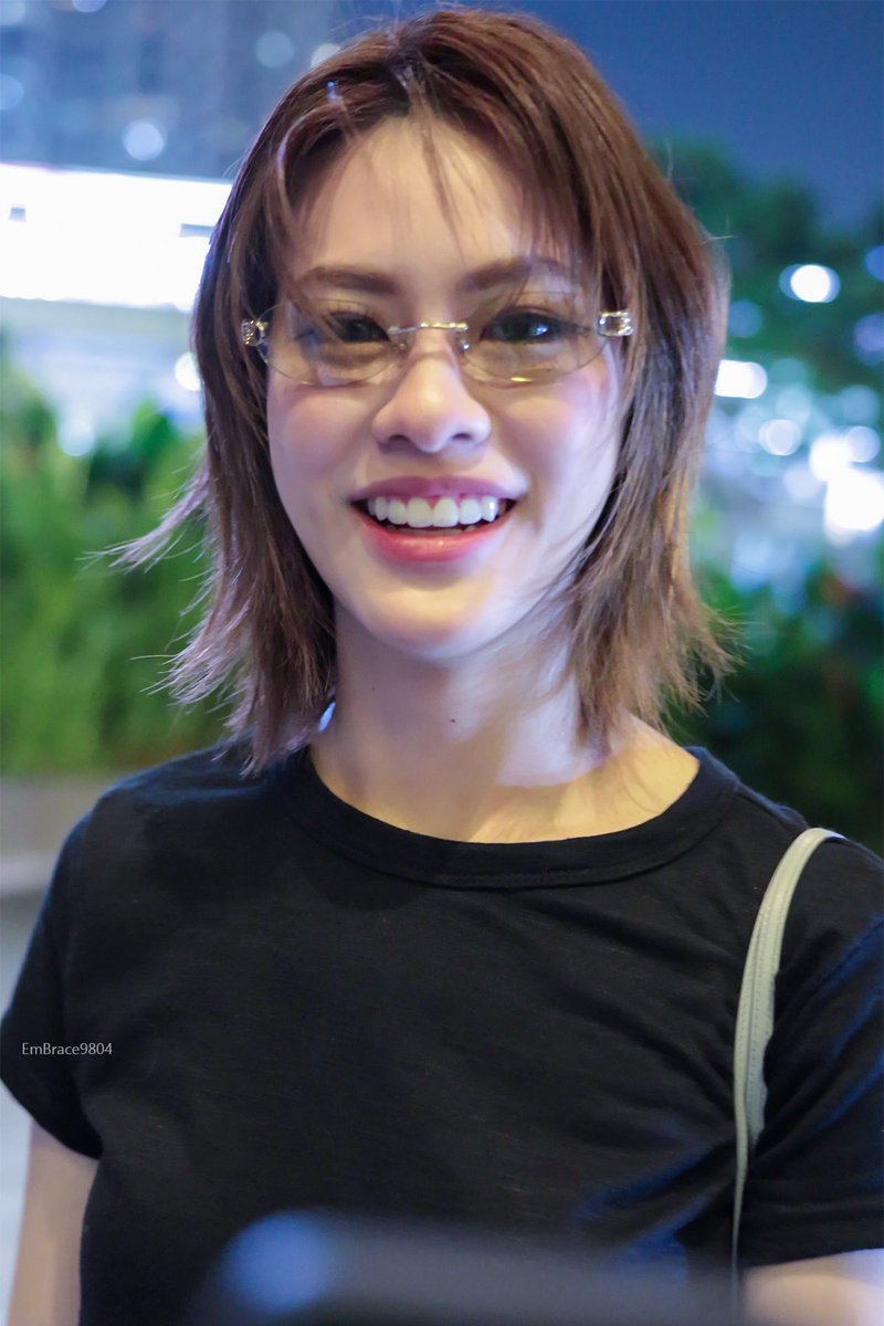 EmBrace9804 tweet media