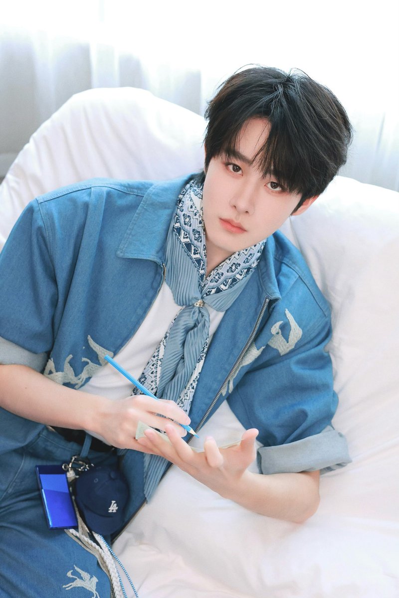 🌞 ตะวันเย็น ❄️ 🐇 tweet media