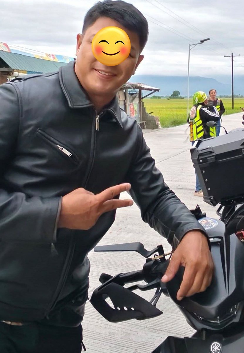 👮‍♂️Commander👮‍♂️ tweet media