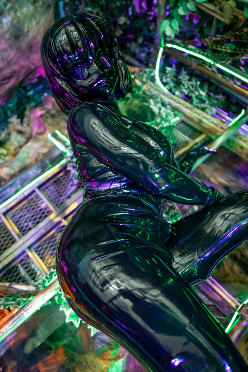 まこしき tweet media