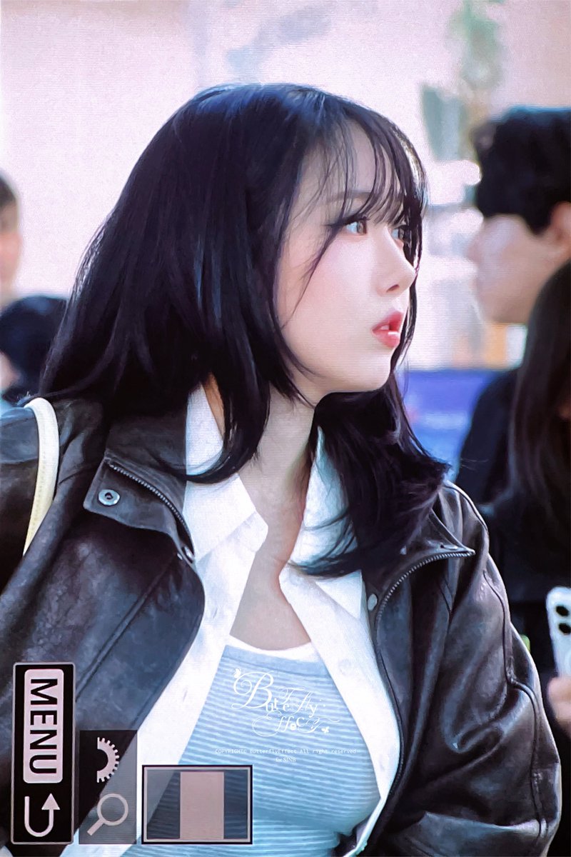 Butterf_yEffect's tweet image. 260327 앞머리 조아💗

#신비 #비비지 #SINB #VIVIZ