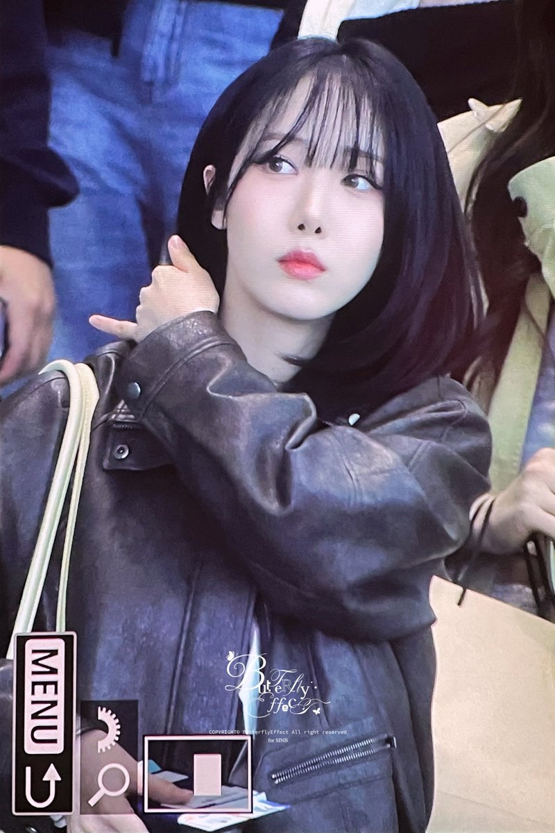 Butterf_yEffect's tweet image. 260327 앞머리 조아💗

#신비 #비비지 #SINB #VIVIZ