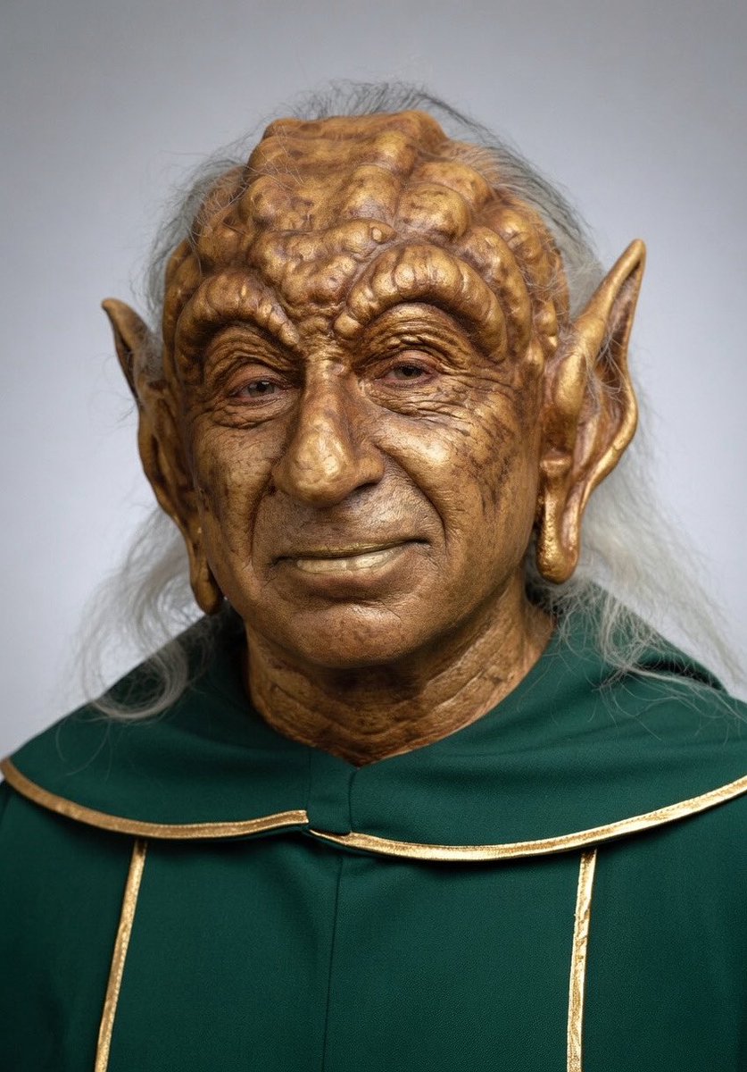 Have you heard about the new Spaceballs coming out?! <a href="/elonmusk/">Elon Musk</a> 

 Grok Imagine Headshot template 💫