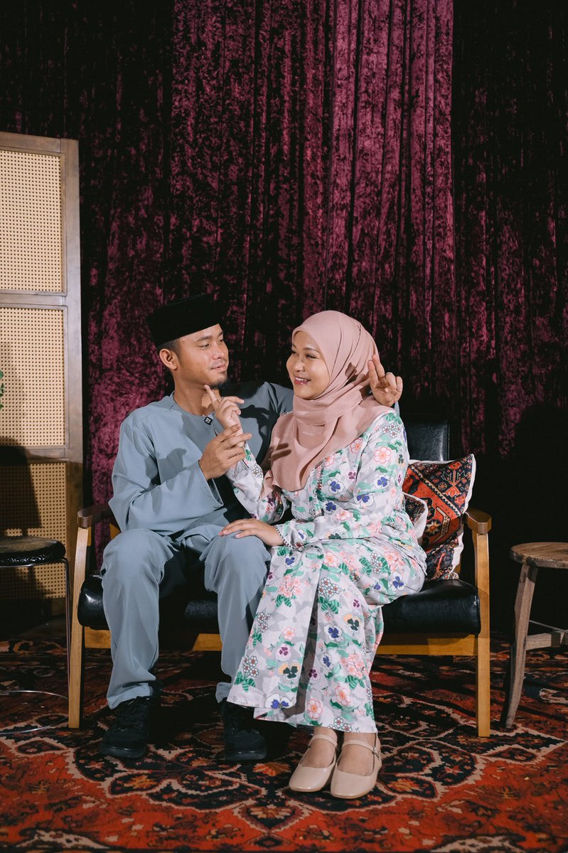 aliyaramlee's tweet photo. Raya looks better with you 💛🌙 https://t.co/ArG1hv5TTD