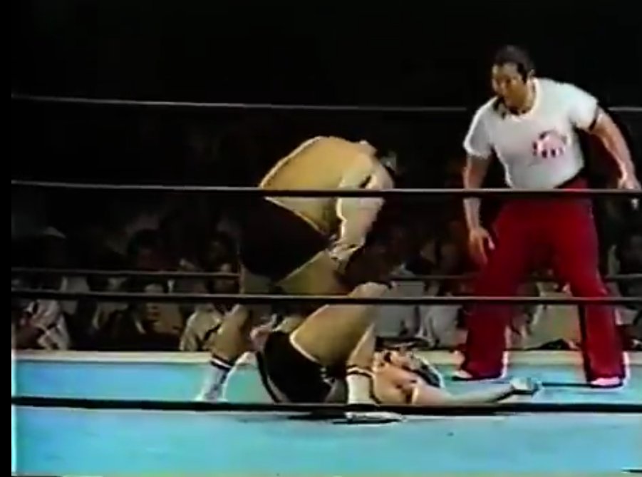 elliottswrestlingtwiter tweet media