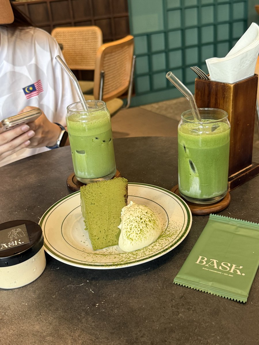 ₍ᐢ.ˬ.⑅ᐢ₎ tweet media