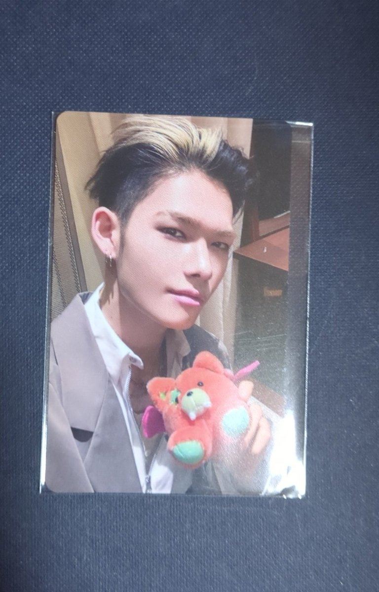 DDunheeyon tweet media