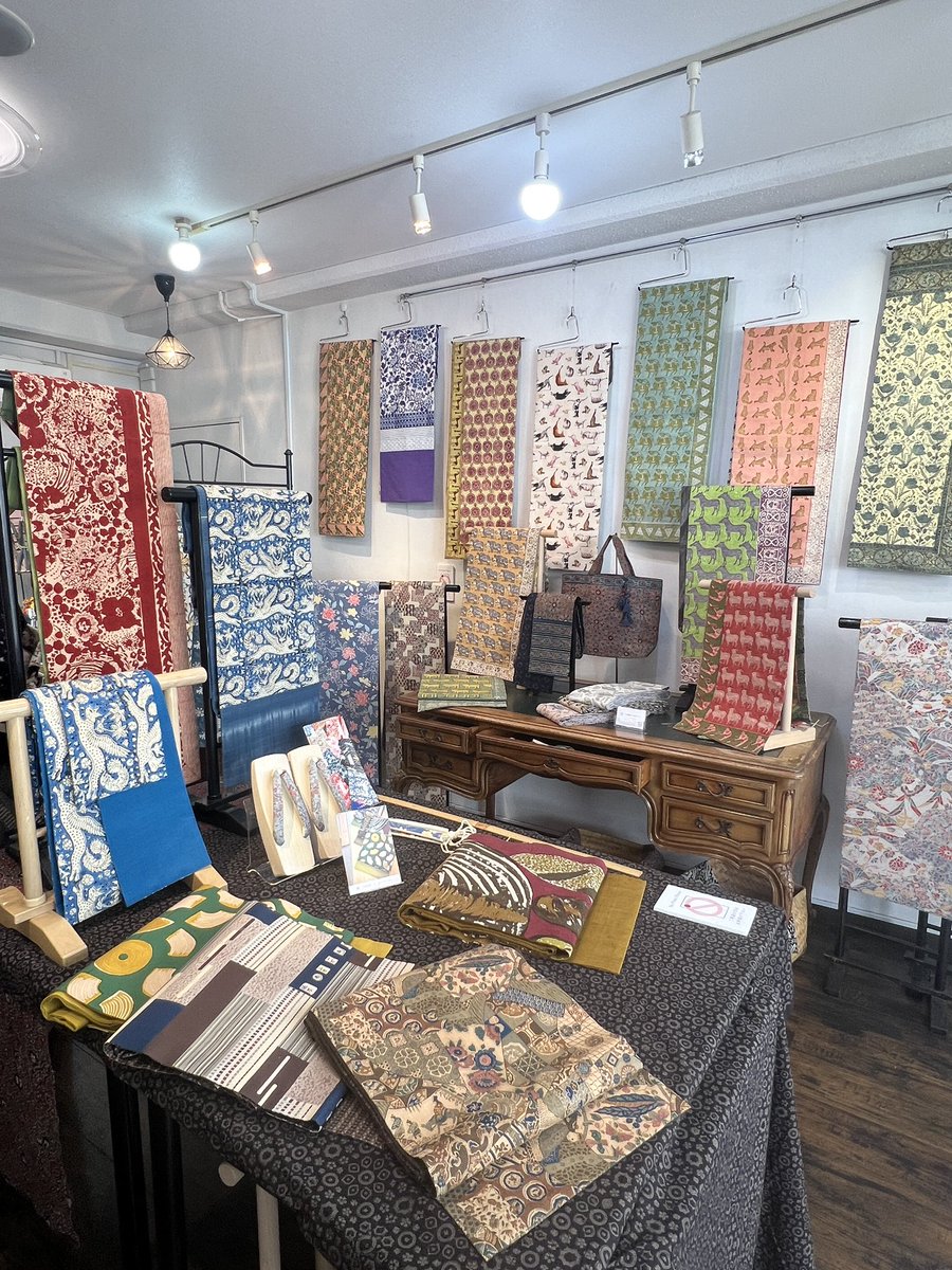 Gallery蚕室/東京西荻窪(ギャラリー蚕室) tweet media