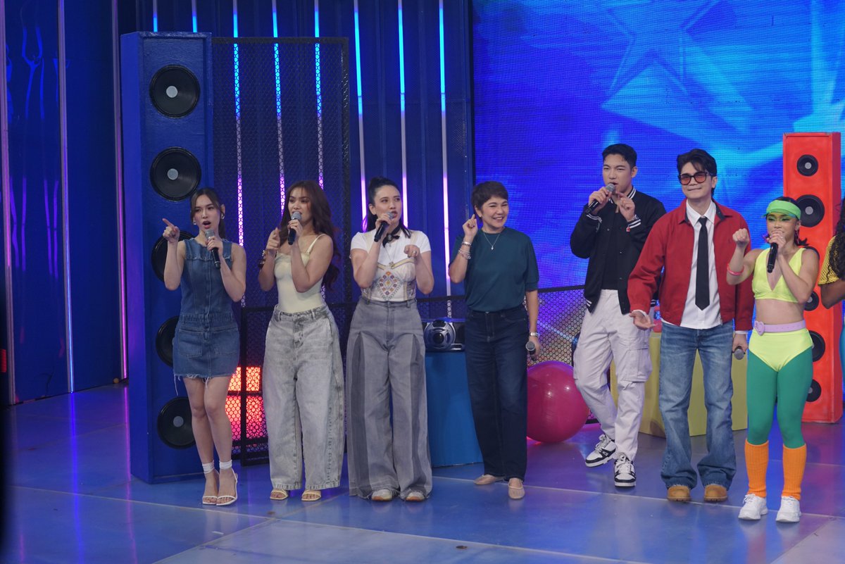 It's Showtime tweet media