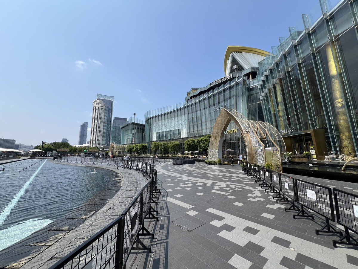 ELLE Thailand tweet media