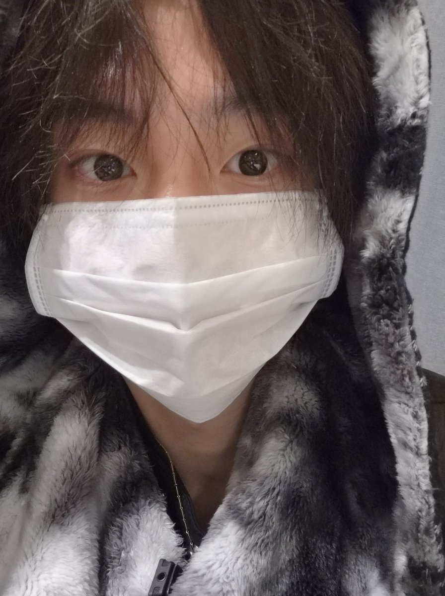 วอนบินหน้าเล็กกระปิ๋วนึง แมสหลวมโพรกปิดความน่ารักไม่ได้ด้วยซ้ำ