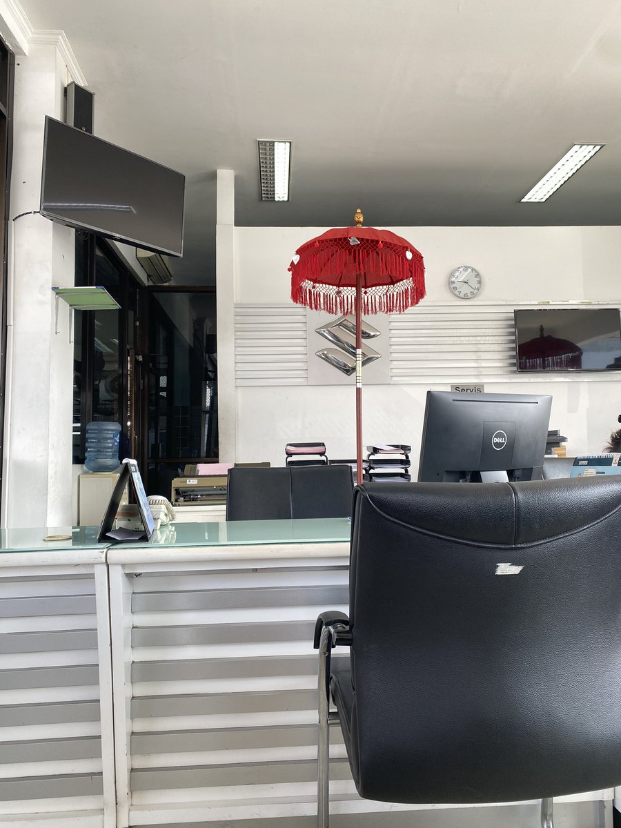 Tie Anti tweet media