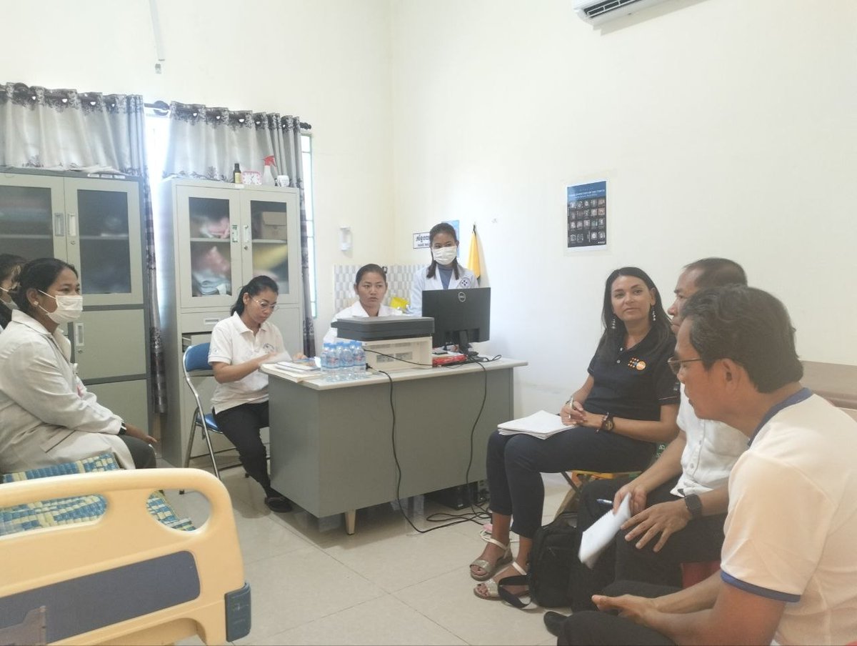 UNFPACambodia's tweet photo. @UNFPACambodia and @UNFPAApro conducted a 2-day mission to #KampongCham and #TboungKhmum provinces.
Our focus is on strengthening #MPDSR systems and Timely Light Assessment of #EmONC data at the subnational level. https://t.co/EbIqxxYN8Q