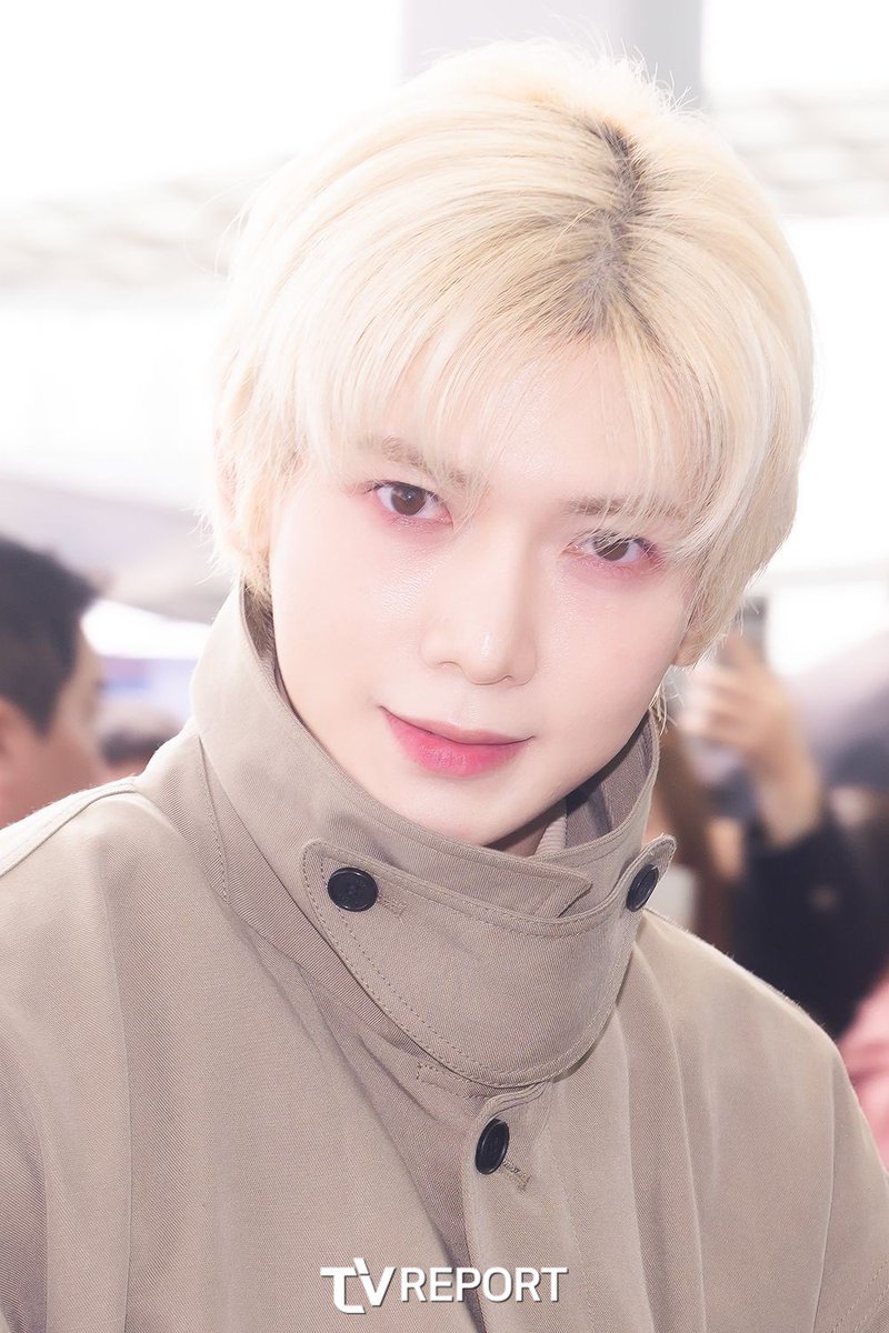 Does Yeosang Look Good Today? tweet media