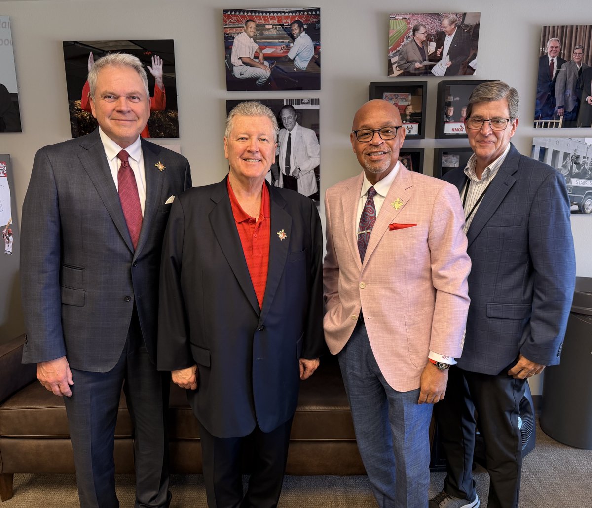 mike claiborne tweet media