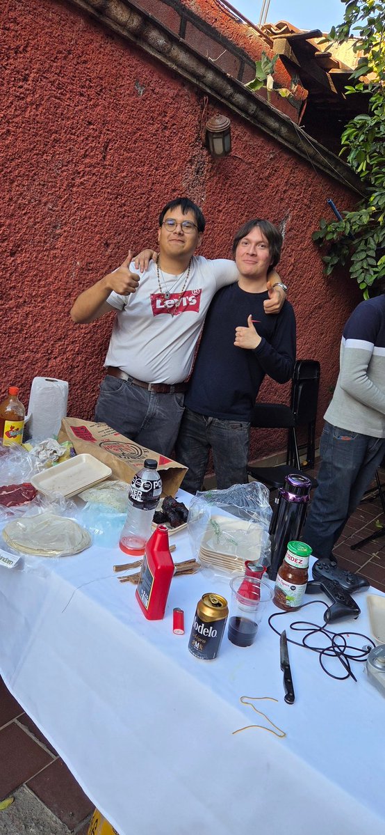 SK| Zackrazy13 Oz tweet media