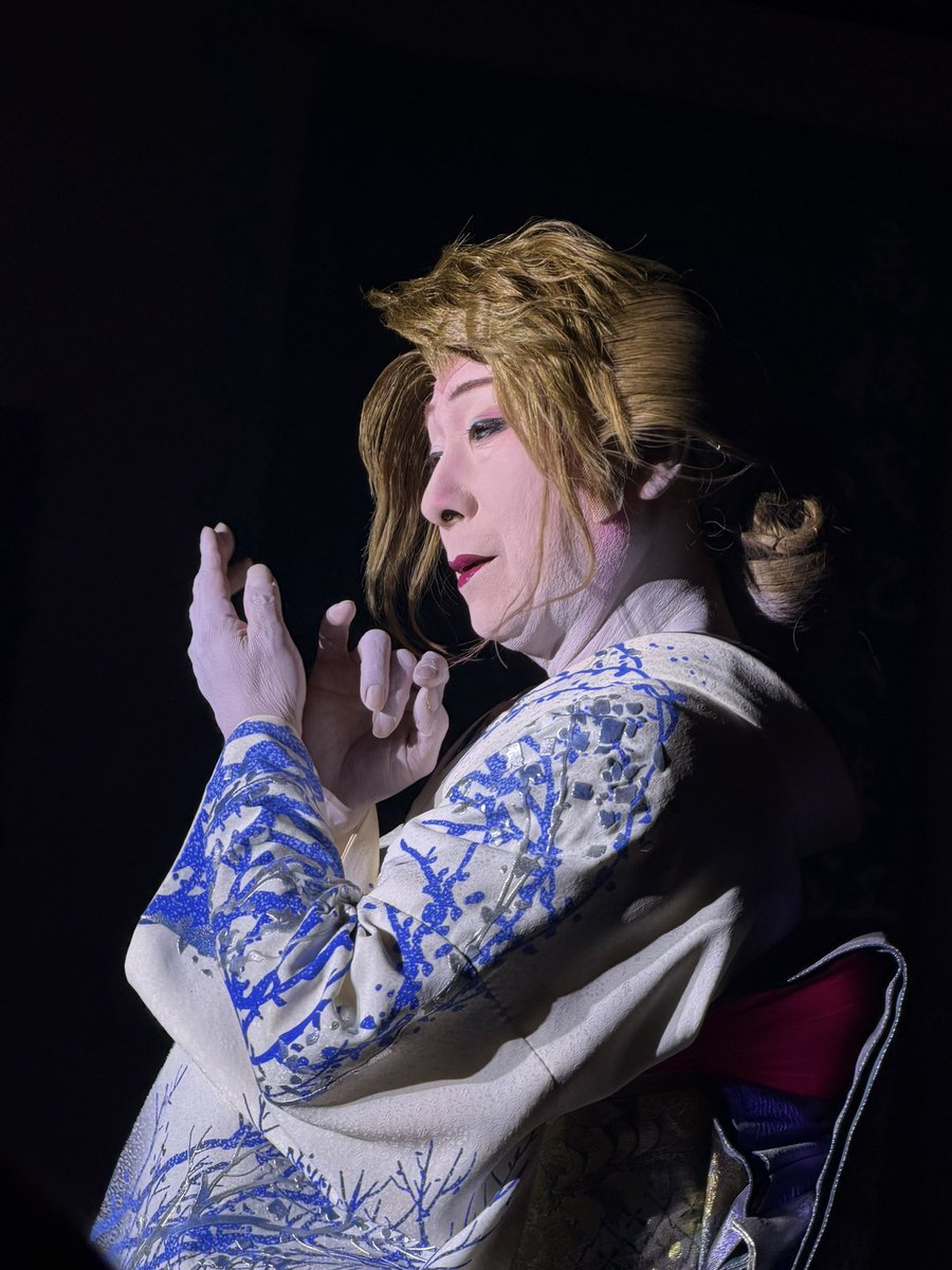 劇団三峰組  座長  三峰達さん✨✨
⁡
𝐇𝐚𝐩𝐩𝐲 𝐁𝐢𝐫𝐭𝐡𝐝𝐚𝐲.⋆𝜗𝜚.*🎂🎉
おめでとぅござぃます🥰🥰
⁡
沢山の出会いと幸せいっぱいの
1年になりますょーに✨✨
⁡
 #劇団三峰組
 #座長三峰達 さん
 #𝐇𝐚𝐩𝐩𝐲𝐁𝐢𝐫𝐭𝐡𝐝𝐚𝐲🎂
 #おめでとぅござぃます🥰