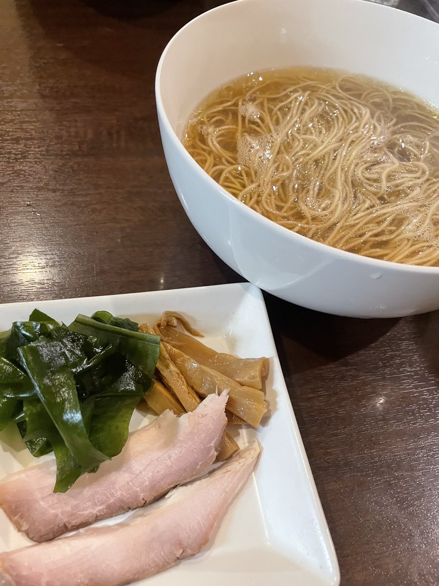 天満のしな tweet media