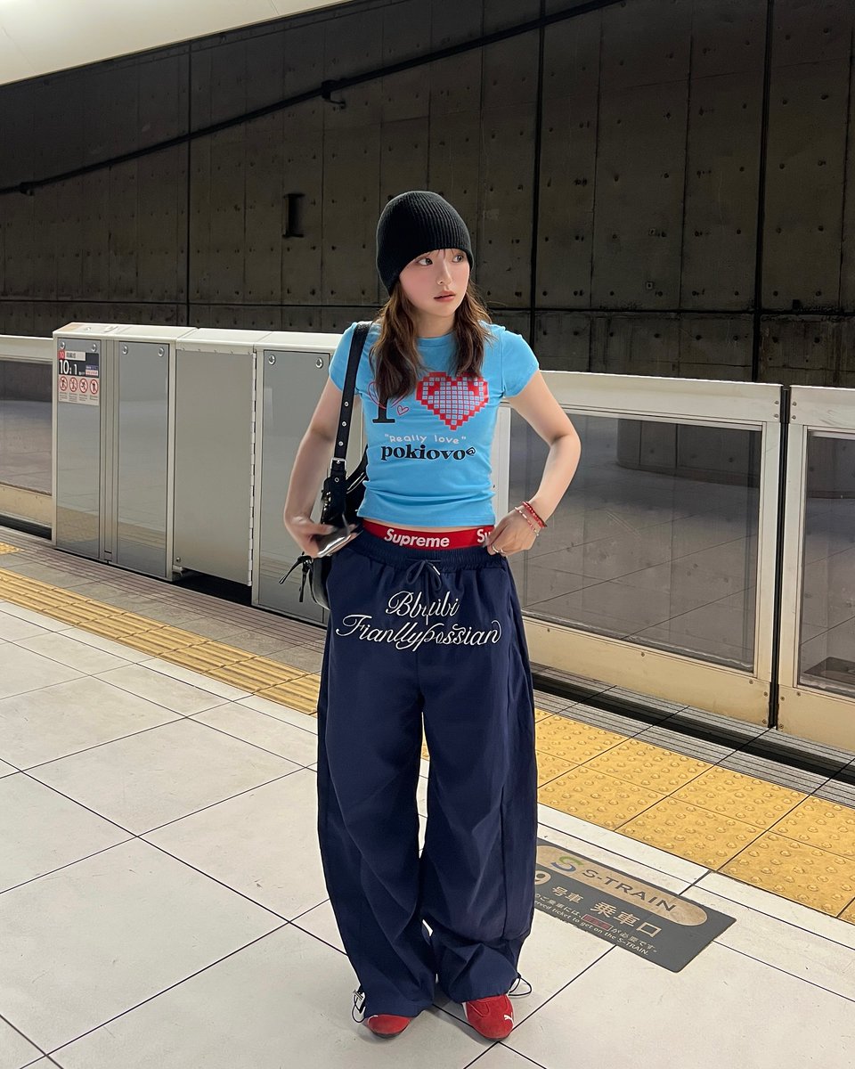 Robbie rea tweet media