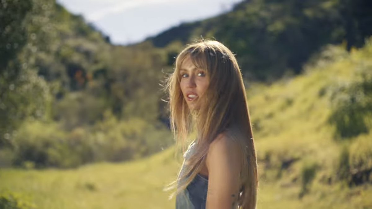 Ashley O ★ tweet media